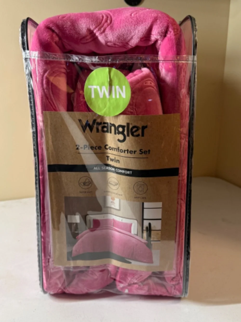 Wrangler Pink 2-Piece Comforter Set Twin Plush Horseshoe Design NWT
